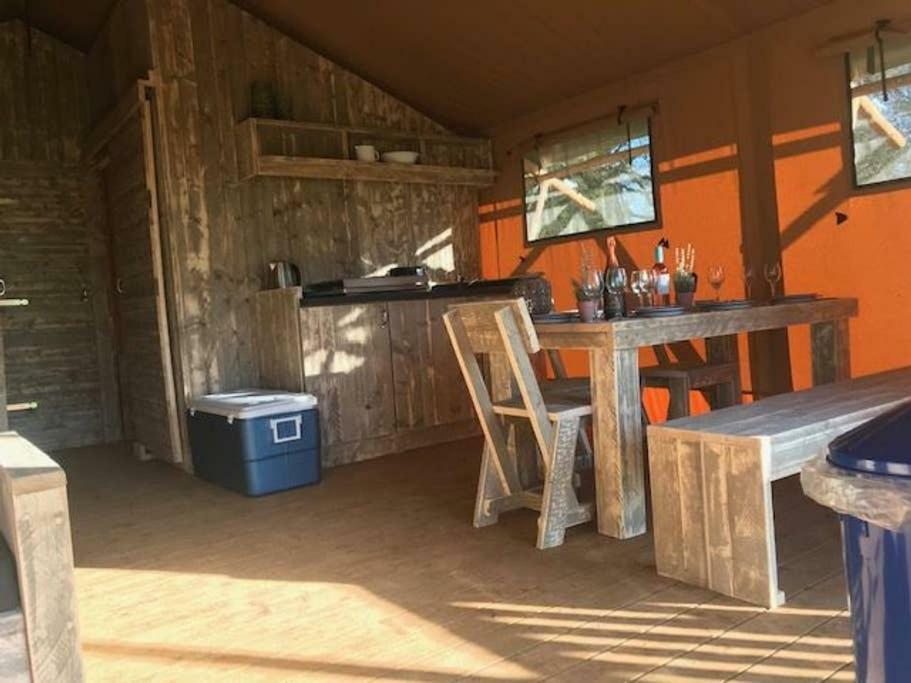 Lapwing Safari Tent Cheltenham Exterior foto
